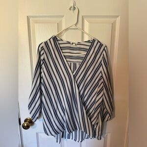 West KEI Blue & White High Low Blouse NWOT